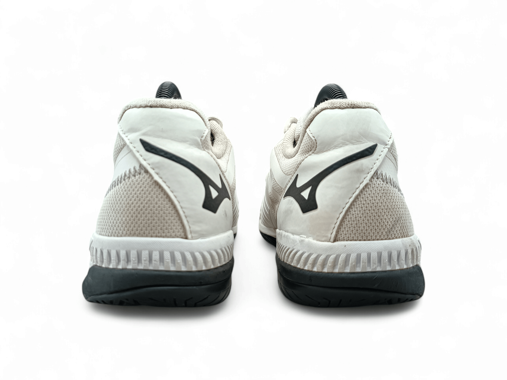 Affordable Pre-owned Mizuno SL 2 Shoes
tejori.pk