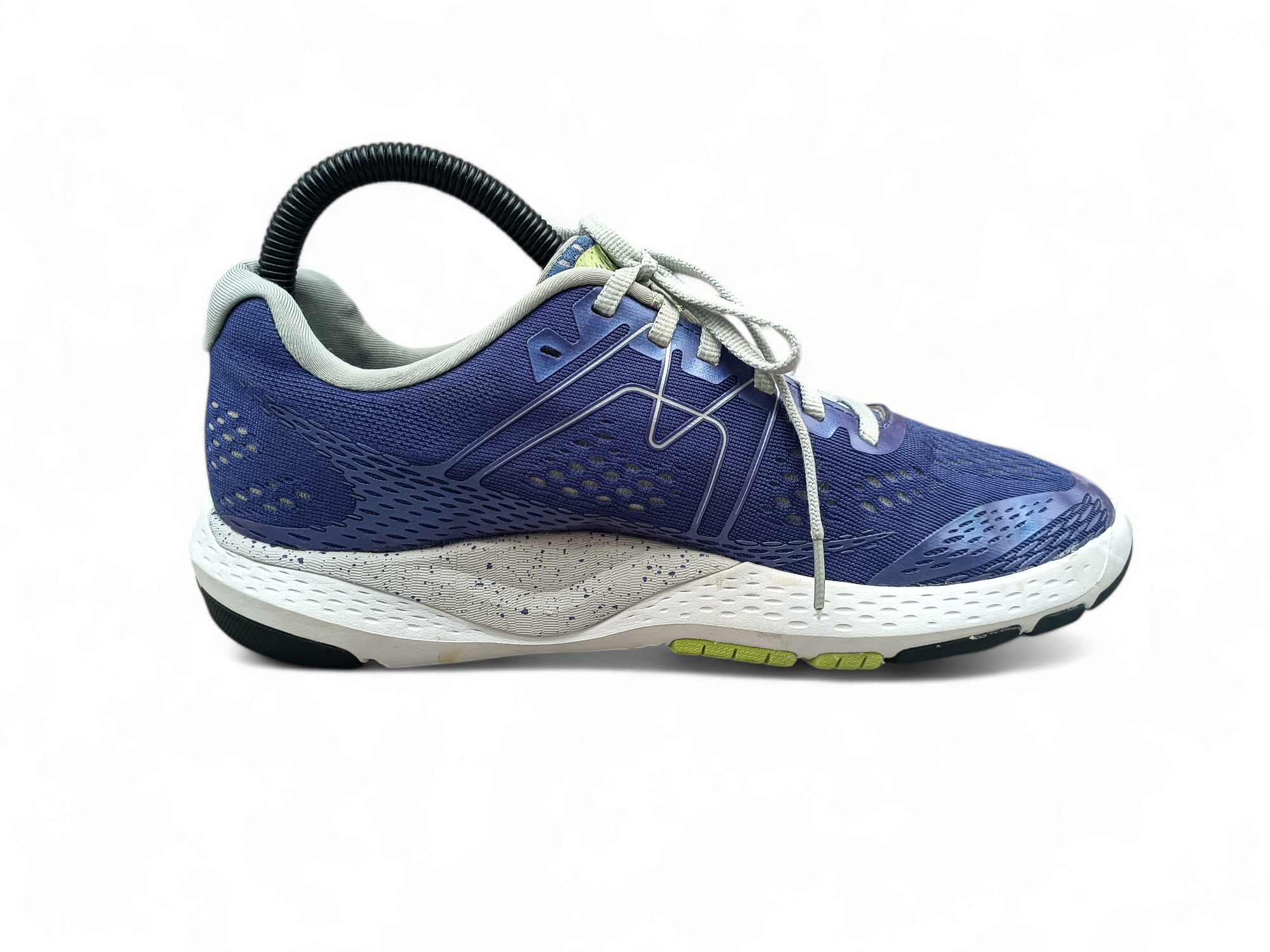 Karhu Ikoni Ortix Running Shoes
 tejori.pk