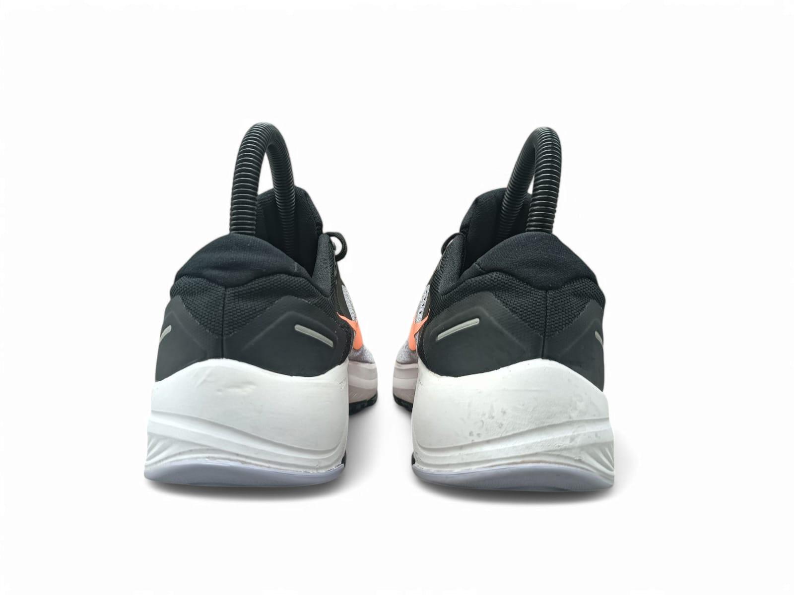 NIKE AIR ZOOM STRUCTURE 23