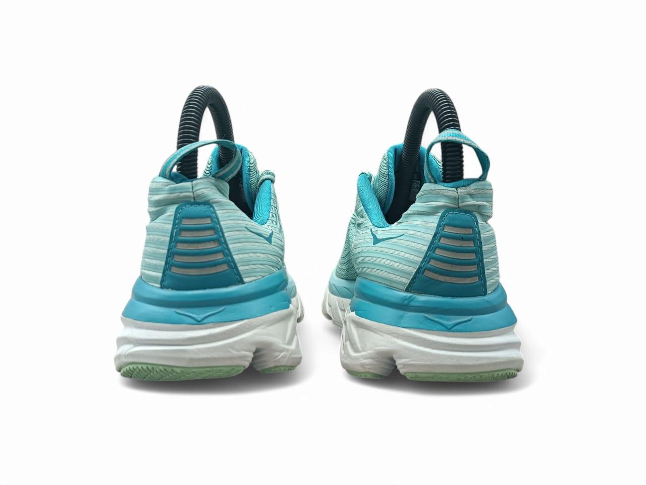 Hoka One One Bondi 6