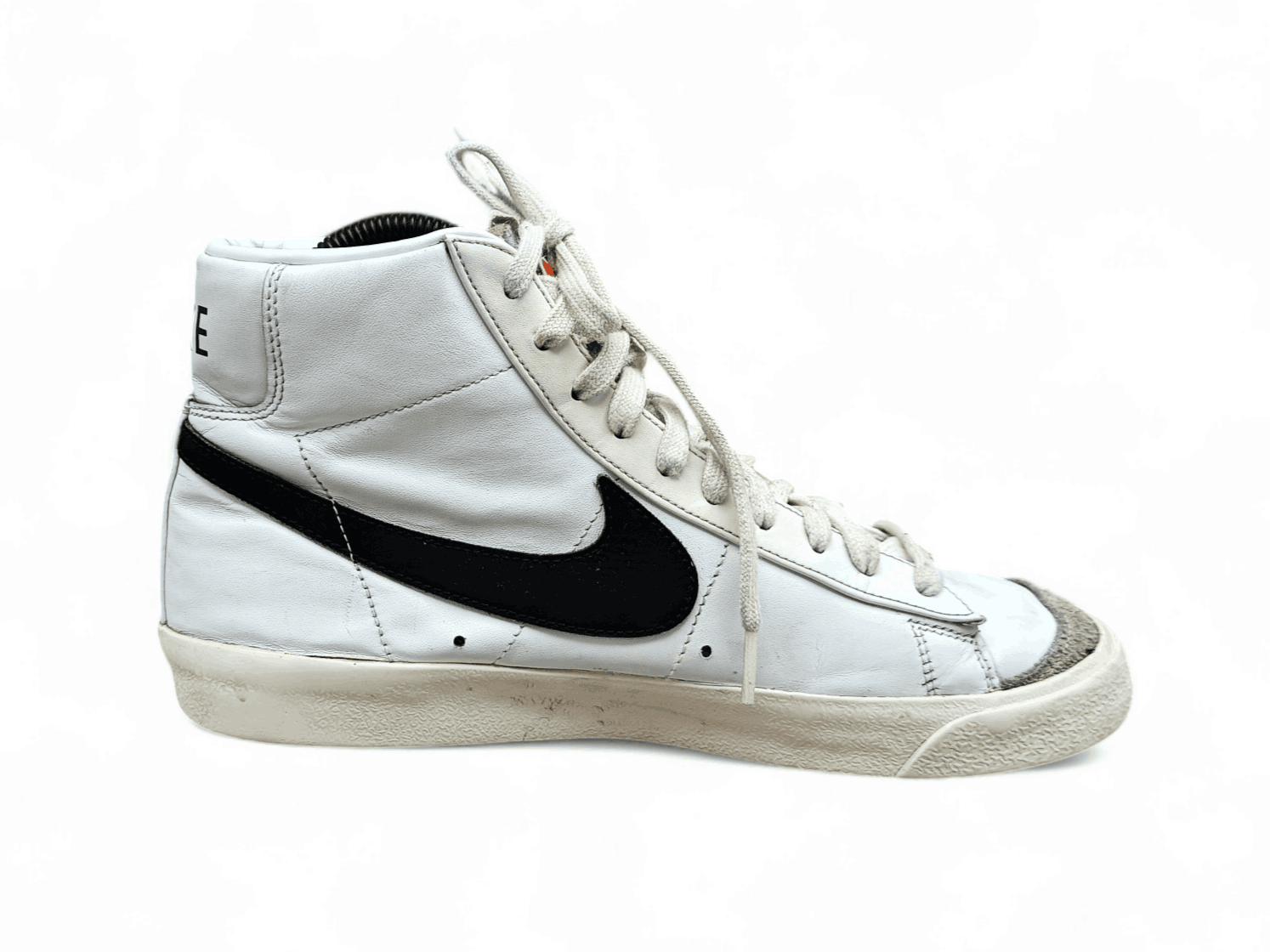 NIKE BLAZER MID 77 - Tejori