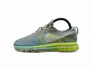 Nike Flyknit Air Max Light