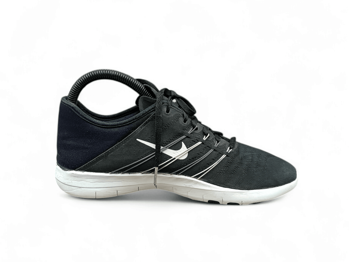 NIKE FREE TR 6 - Tejori
