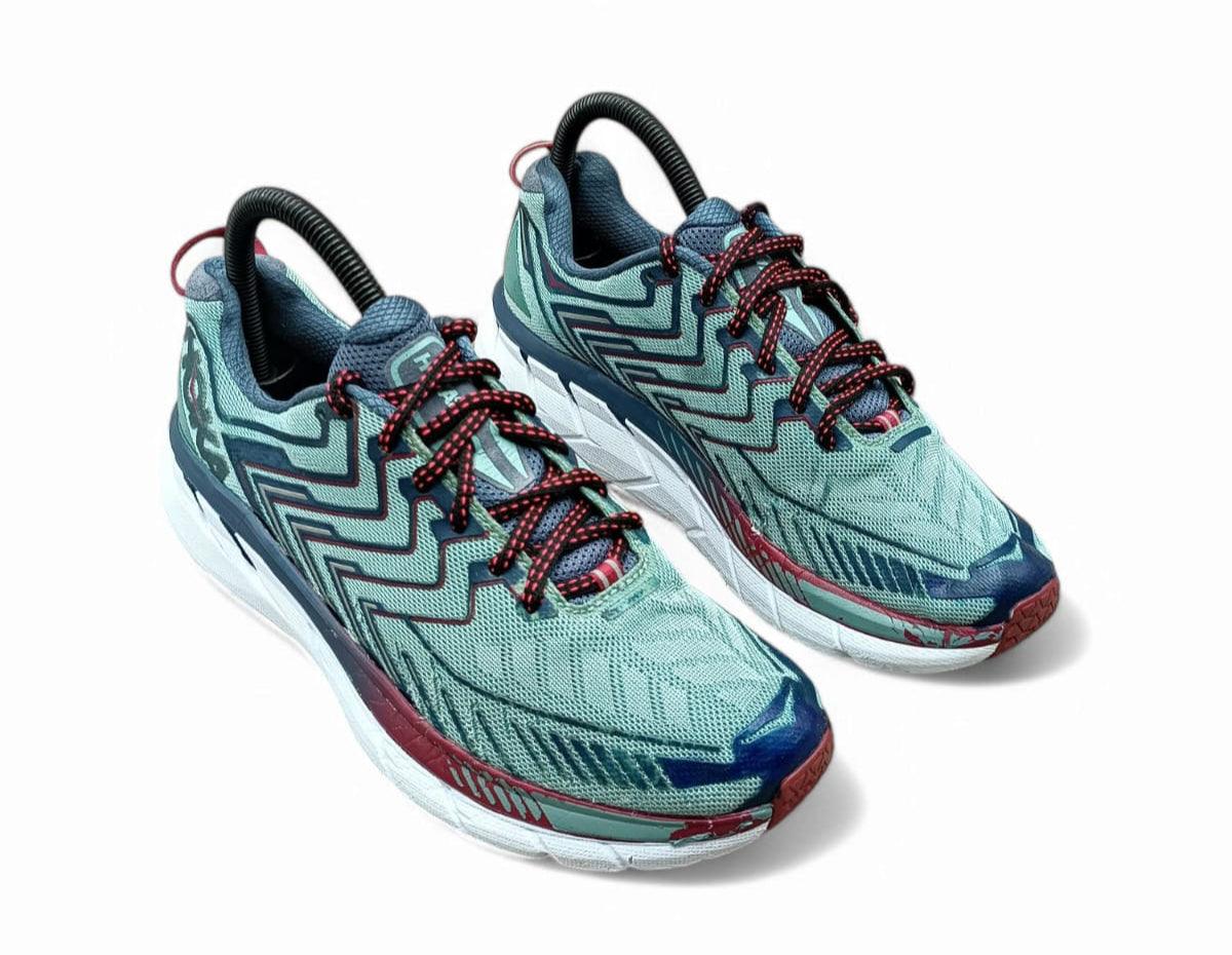 Hoka One One Clifton 4