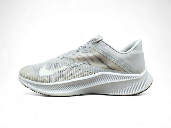 NIKE QUEST 3