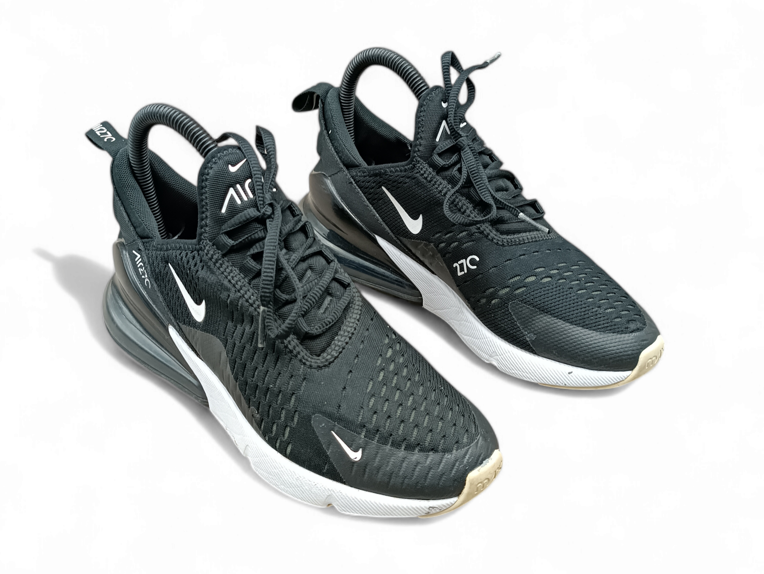 Nike Men's Air Max 270 (EUR 39) - Tejori