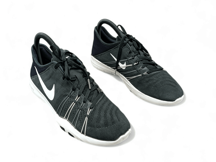 NIKE FREE TR 6 - Tejori