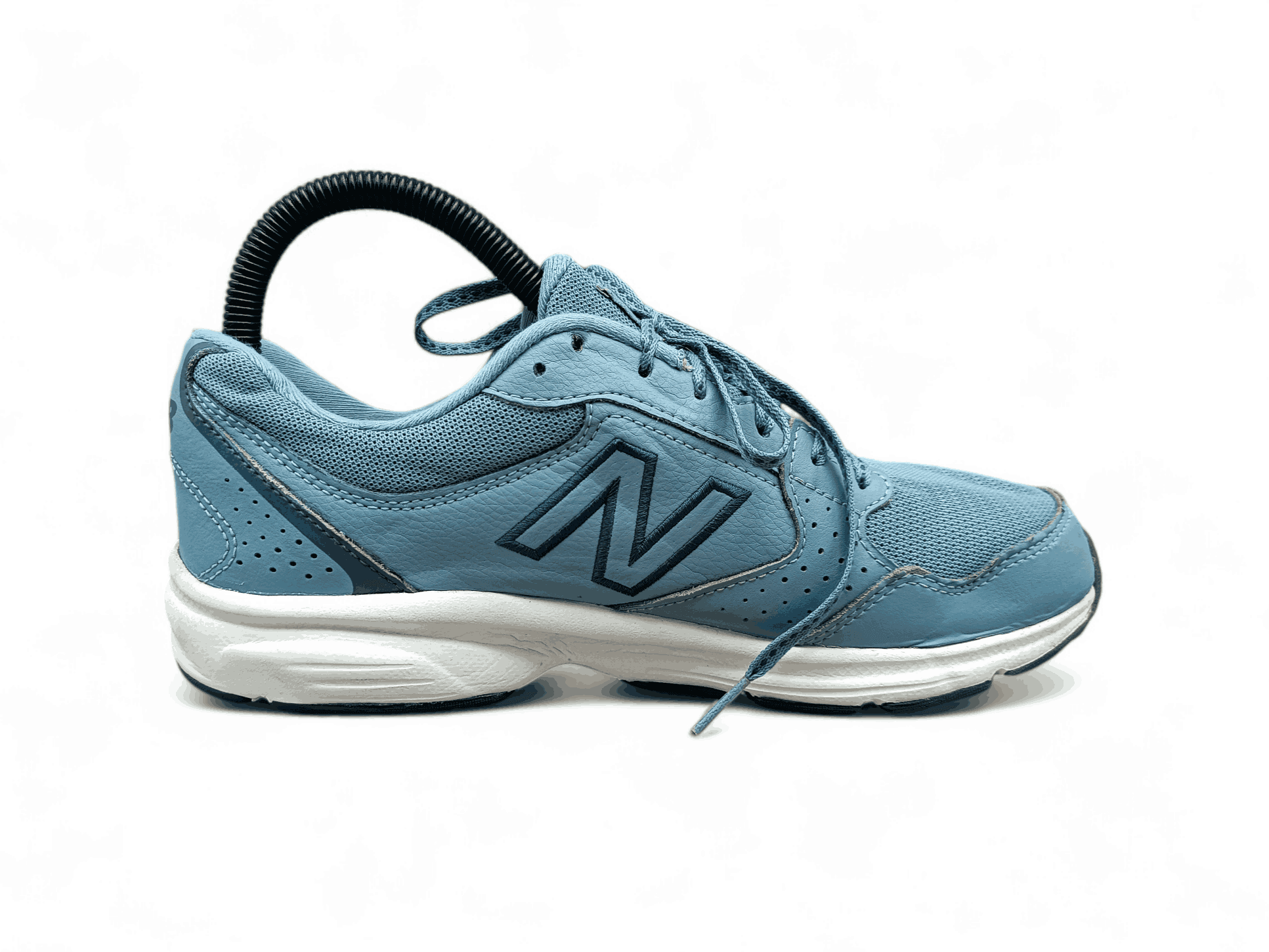 used New Balance walking shoes | tejori.pk