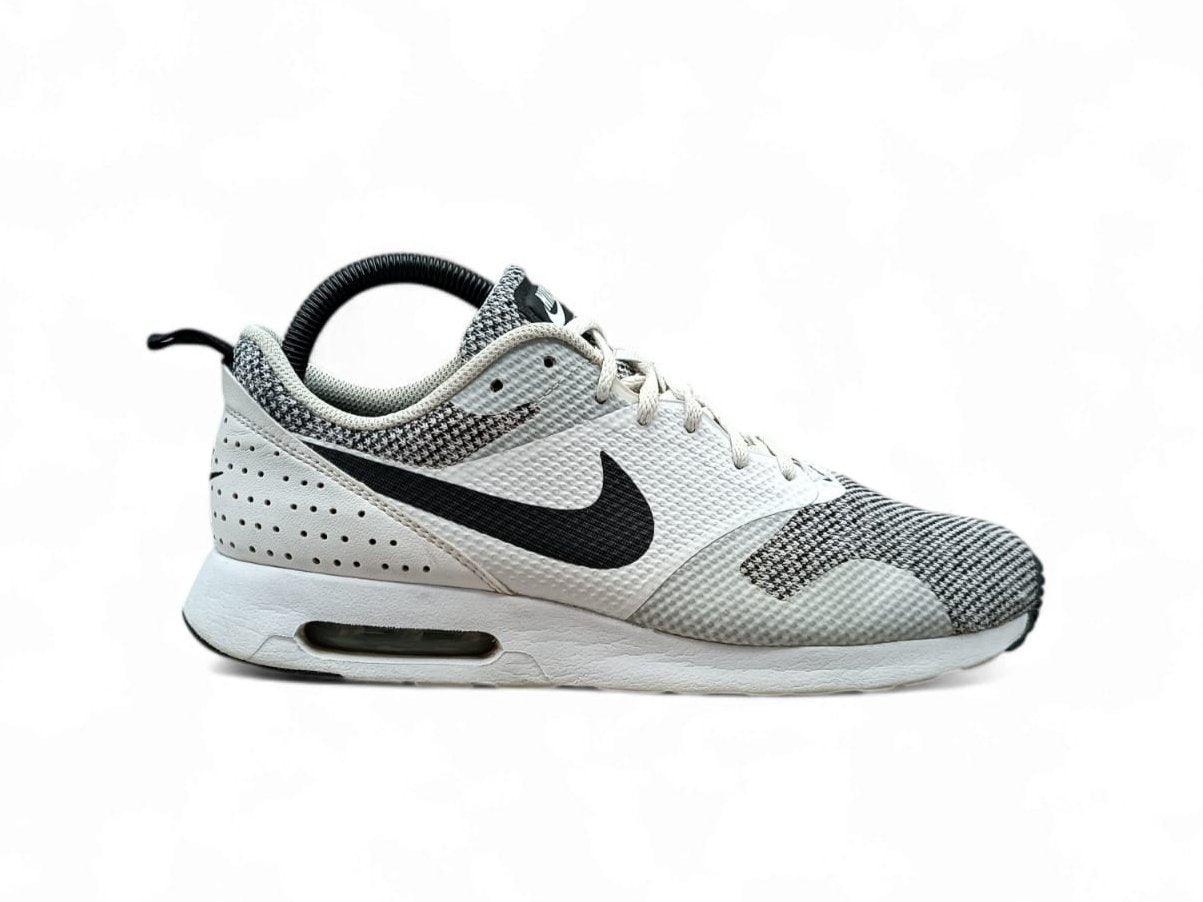 used Nike trainers - tejori.pk